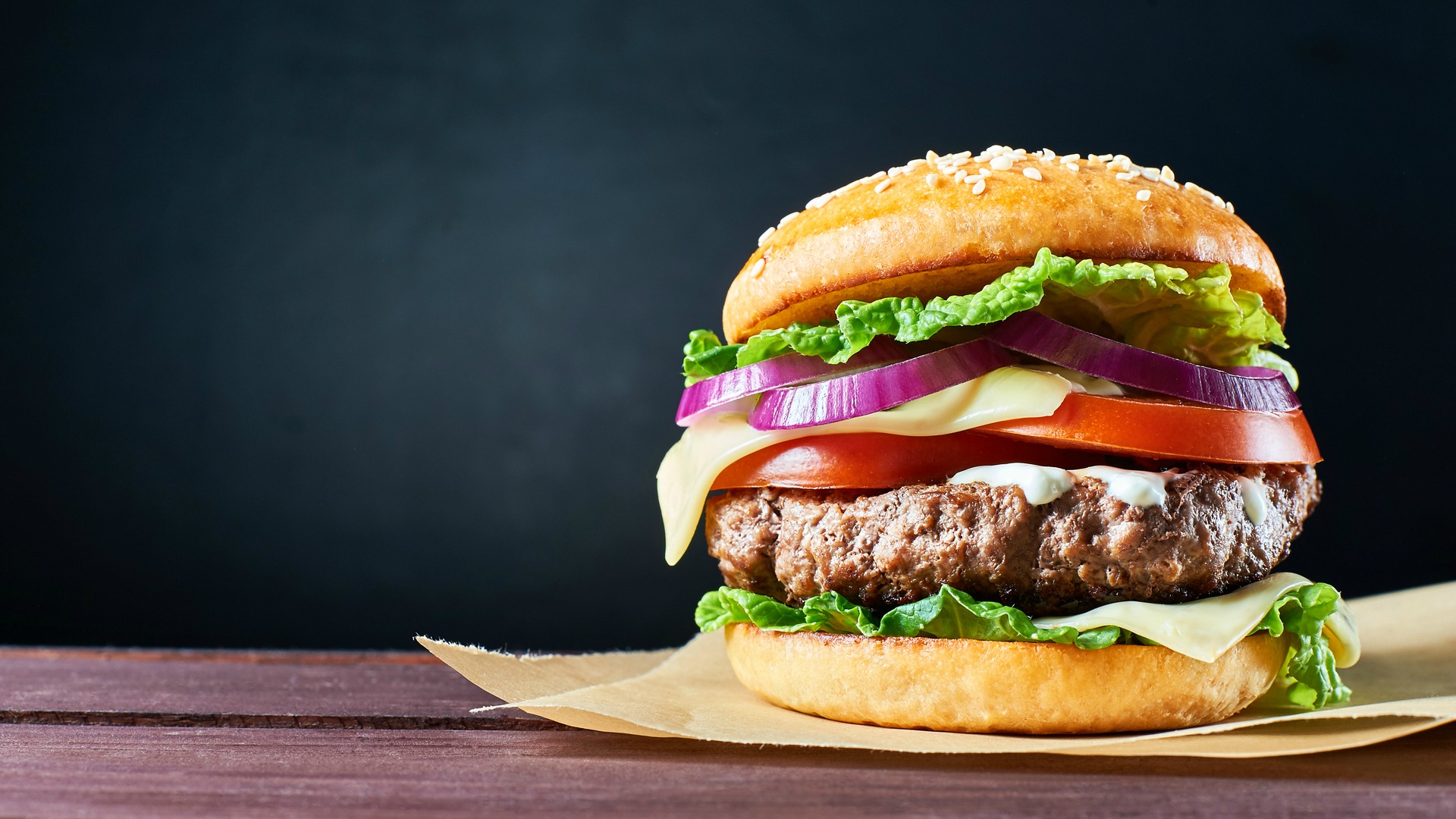 Injusticia ecuación gravedad Publicidad para hamburguesas | Contrata mejores servicios marketing